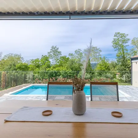 Herceg Paradiz Labin (Istria)